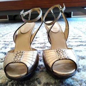 Size 5.5 Cole Haan huarache Nike Air platform sandal
